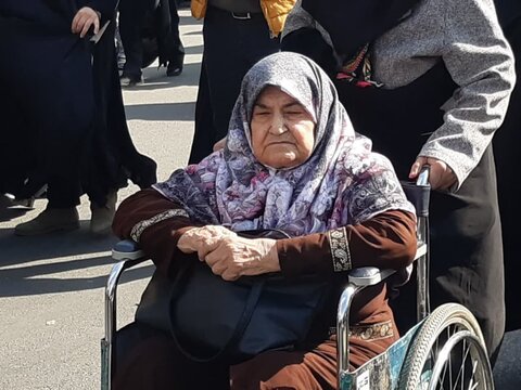 تصاویر/ خروش حماسی مردم کاشان در راهپیمایی 22 بهمن