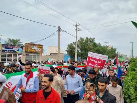 تصاویر/راهپیمایی ۲۲ بهمن ماه در شهرستان پارسیان