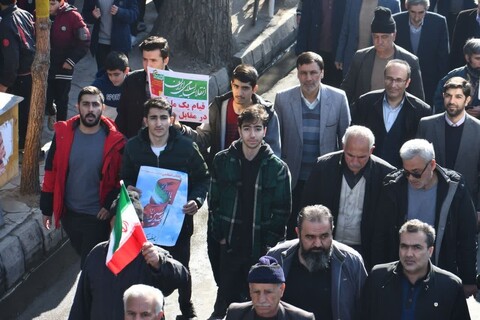 تصاویر/ حضور مردم شهر «عجب شیر» در راهپیمایی با شکوه یوم الله ۲۲ بهمن
