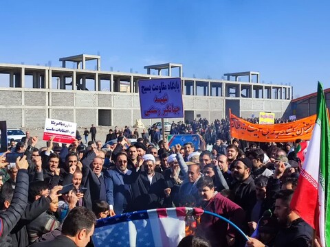 تصاویر/ حضور مردم شهرستان سراب در راهپیمایی یوم الله ۲۲ بهمن