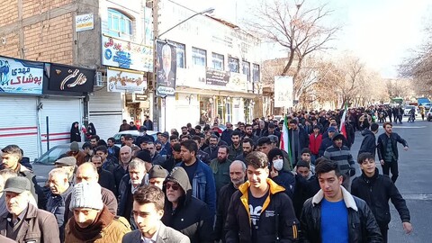 تصاویر/ حضور مردم شهرستان تبریز در راهپیمایی یوم الله ۲۲ بهمن