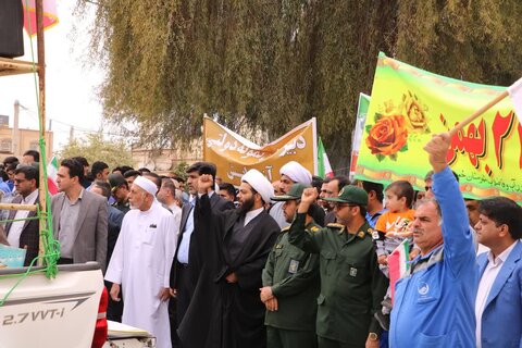 تصاویر/ جشن انقلاب در شهرستان بندرخمیر