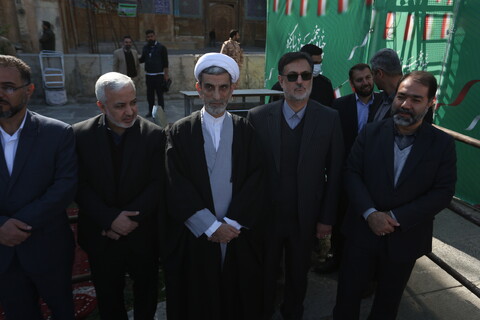 حماسه حضور مردم اصفهان در یوم‌الله ۲۲ بهمن