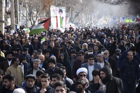 تصاویر جشن انقلاب در بروجرد