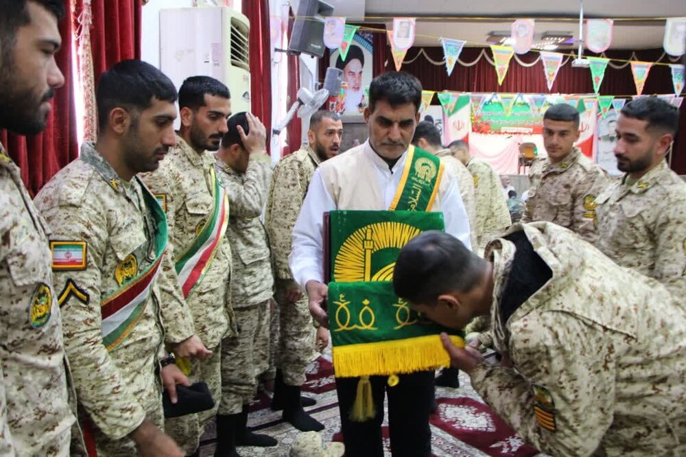 تجلیل خادمیاران آران و بیدگلی از گروه ۸۴۰ موشکی شهید کبریایی+عکس