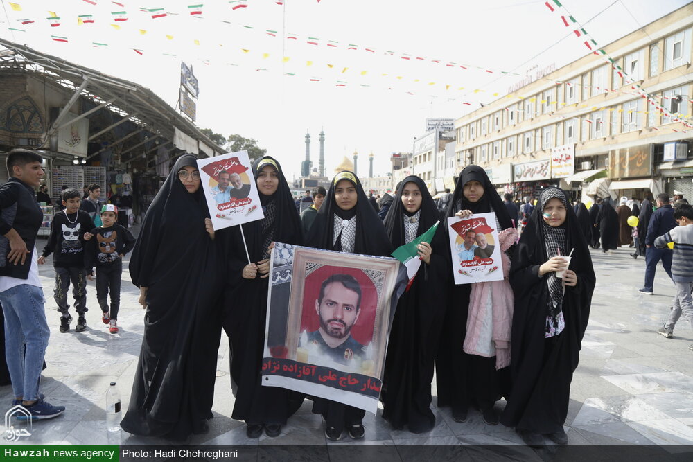 حضور پرشور بانوان قمی در جشن ملی ۲۲ بهمن