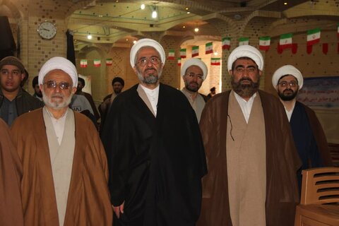 تصاویر / مراسم عمامه گذاری طلاب مدارس علمیه استان قزوین