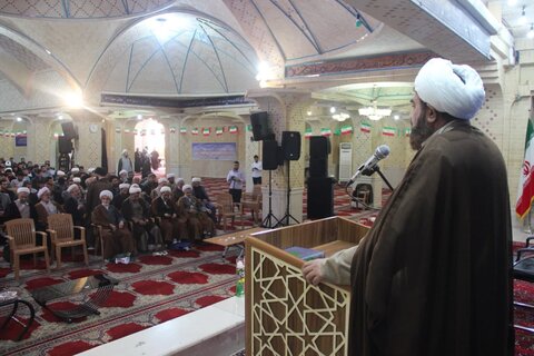 تصاویر / مراسم عمامه گذاری طلاب مدارس علمیه استان قزوین