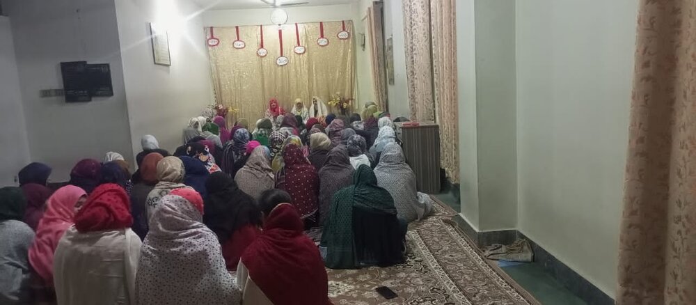 جناب زینب (س) جناب خدیجہ (س ) کی مثل ہیں، خانم فضہ مختار نقوی