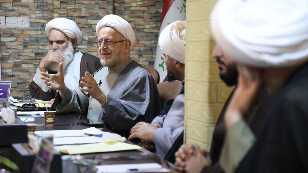 خداداده: تربیت توحیدی باید مبنای همه فعالیتهای مسجد شود/ نهاوندی: عطش نسل جوان به عرفان، شدید است