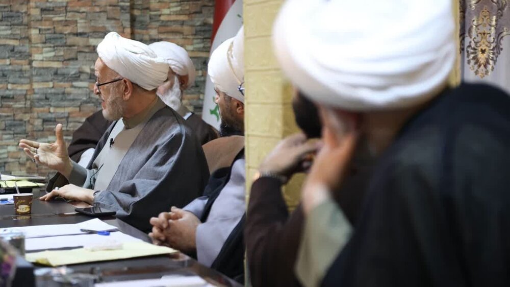 خداداده: تربیت توحیدی باید مبنای همه فعالیتهای مسجد شود/ نهاوندی: عطش نسل جوان به عرفان، شدید است