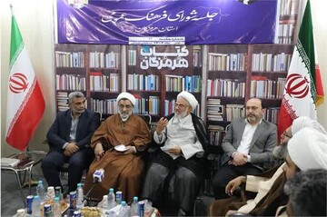 رویکرد دولت در امر فرهنگ توجه به امکانات سخت‌افزاری است