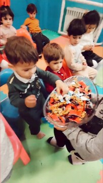 کلیپ | جشن اعیاد شعبانیه ویژه کودکان مهد کودک ریحانه در ساوه