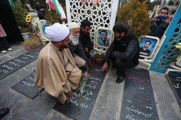 تصاویر/ سالگرد شهدای جاده خاش -زاهدان و چهلم شهدای کرمان در اصفهان