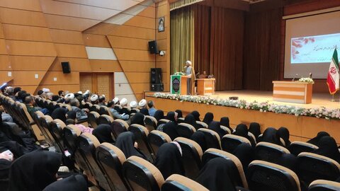 تصاویر همایش مراسم افتتاحیه ساختمان جدید مدرسه علمیه خواهران کوهدشت