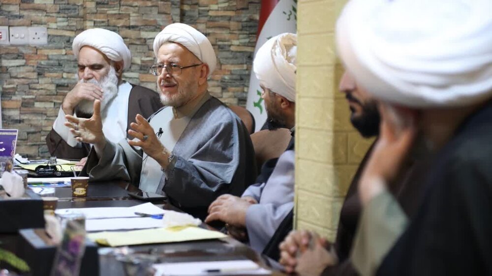 حجت الاسلام و المسلمین حسن رمضانی: یک امام جماعت با اخلاق میتواند در هر محله مثل خورشید بدرخشد/ حجت الاسلام و المسلمین نعمانی: روحانی در همه حال باید دغدغه مردم را داشته باشد