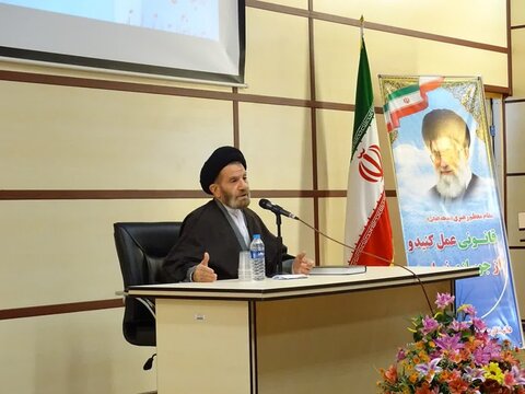 تصاویر همایش اعضای هیأت های نظارت استان لرستان