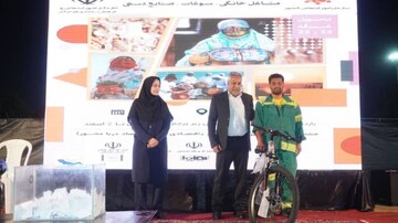 همایش بزرگ پیاده روی خانوادگی در بندرعباس برگزار شد