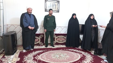 تصاویر/دیدار با خانواده شهید جعفری و ابوطالبی در آشتیان