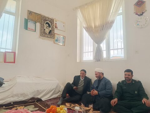 تصاویر/دیدار با خانواده شهید جعفری و ابوطالبی در آشتیان