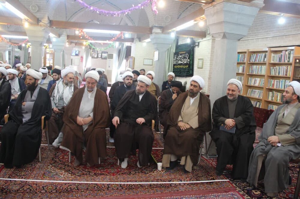 همایش ویژه مبلّغان امین و طرح هجرت در قزوین برگزار شد