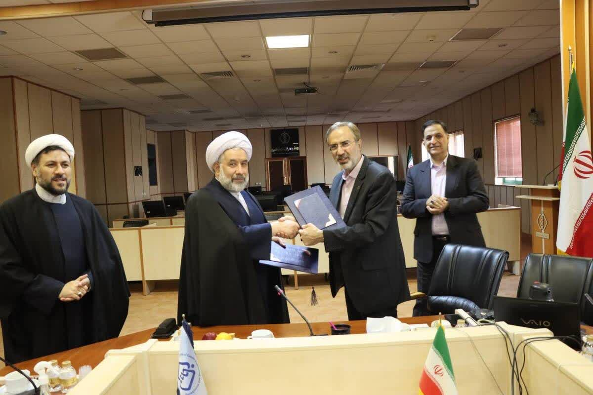 امضای تفاهمنامه مشترک المصطفی و پژوهشگاه ملی مهندسی ژنتیک