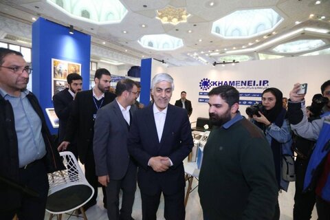 حضور وزیر ورزش و جوانان در نمايشگاه رسانه‌های ایران
