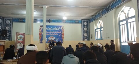 تصاویر جشنواره قرآنی طلاب بسیجی لرستان