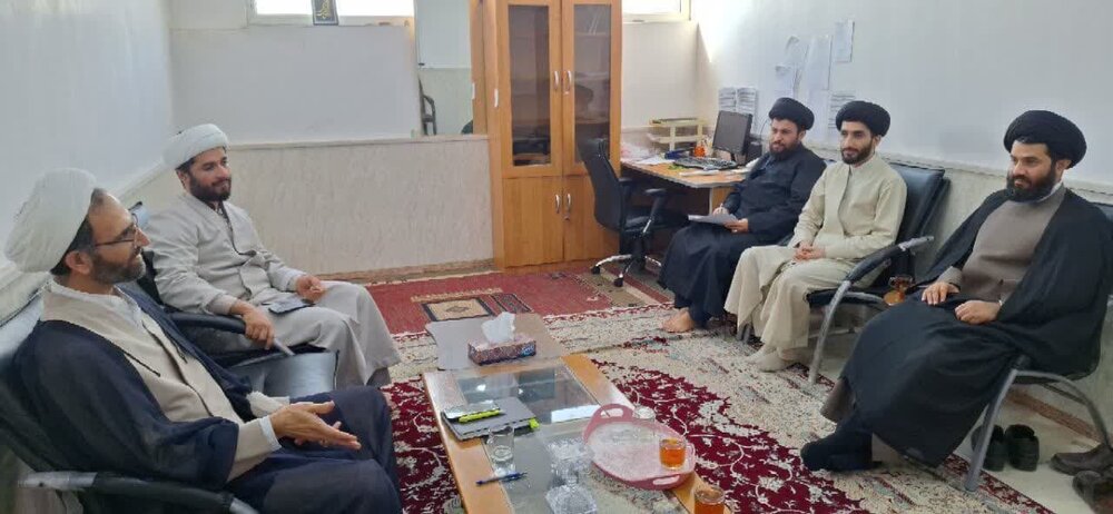 برگزاری میز مدارس علمیه استان خوزستان + عکس