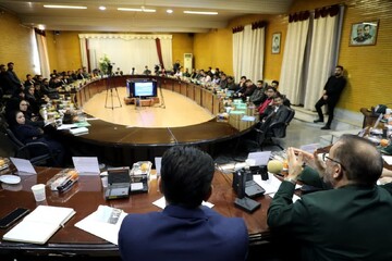 تصاویر/ نشست جوانان ارومیه با فرمانده سپاه شهدای آذربایجان غربی