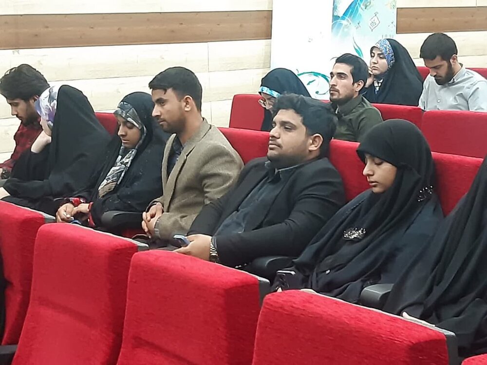 کارگاه پیوند های آسمانی طلاب منطقه کاشان برگزارشد