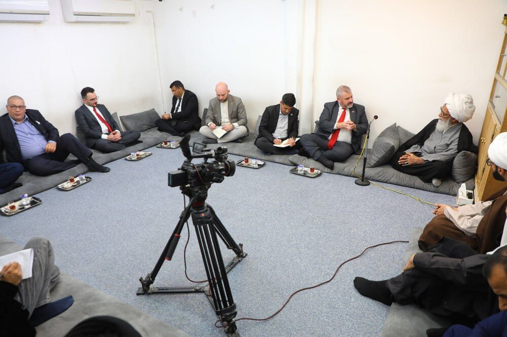 फ़िलिस्तीनी लोगों और उनके नरसंहार के प्रति अंतरराष्ट्रीय चुप्पी पर गहरी चिंता व्यक्त की गई