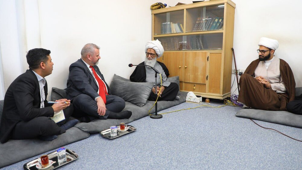 फ़िलिस्तीनी लोगों और उनके नरसंहार के प्रति अंतरराष्ट्रीय चुप्पी पर गहरी चिंता व्यक्त की गई