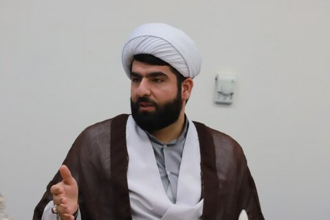 تصاویر/ دیدار کادر مدرسه علمیه امام صادق (ع) بیجار با مدیر حوزه های علمیه کردستان