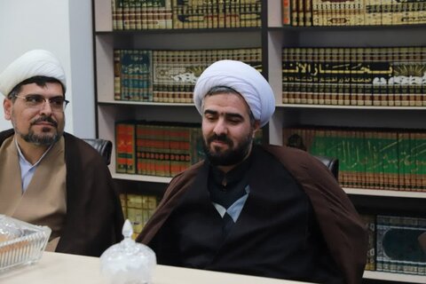 تصاویر/ دیدار کادر مدرسه علمیه امام صادق (ع) بیجار با مدیر حوزه های علمیه کردستان