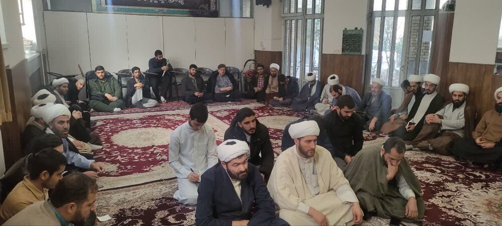 یکی از وظایف منتظرین شناخت خود حضرت و معرفت به ایشان است