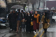 تصاویر/ راهپیمایی بزرگ نیمه شعبان زیر بارش برف در اصفهان
