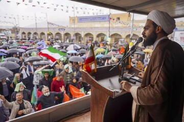 تصاویر| مراسم شادپیمایی «حماسه حضور برای ظهور» شیراز