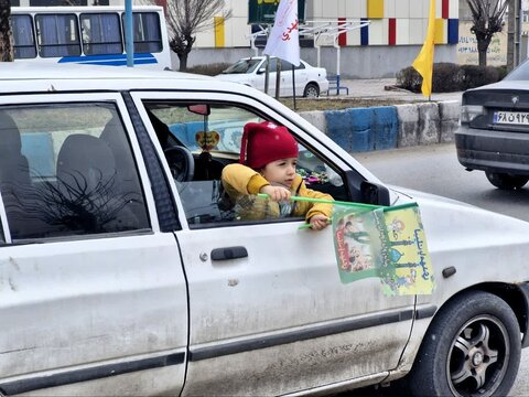 تصاویر/ شهرستان ماکو غرق در شادی ولادت امام زمان