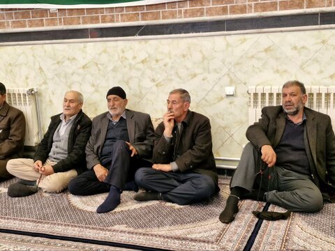 تصاویر/ شهرستان ماکو غرق در شادی ولادت امام زمان