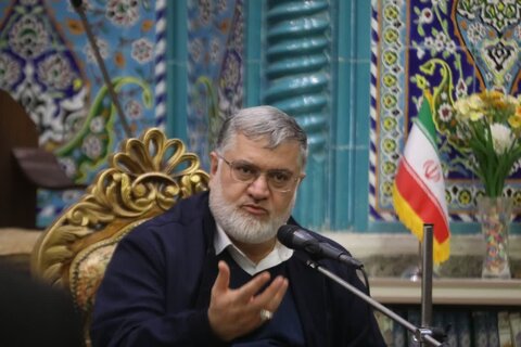 تصاویر/ حضور استاندار آذربایجانغربی در جمع نمازگزاران مسجد حضرت ابوالفضل ( علیه السلام ) اروميه