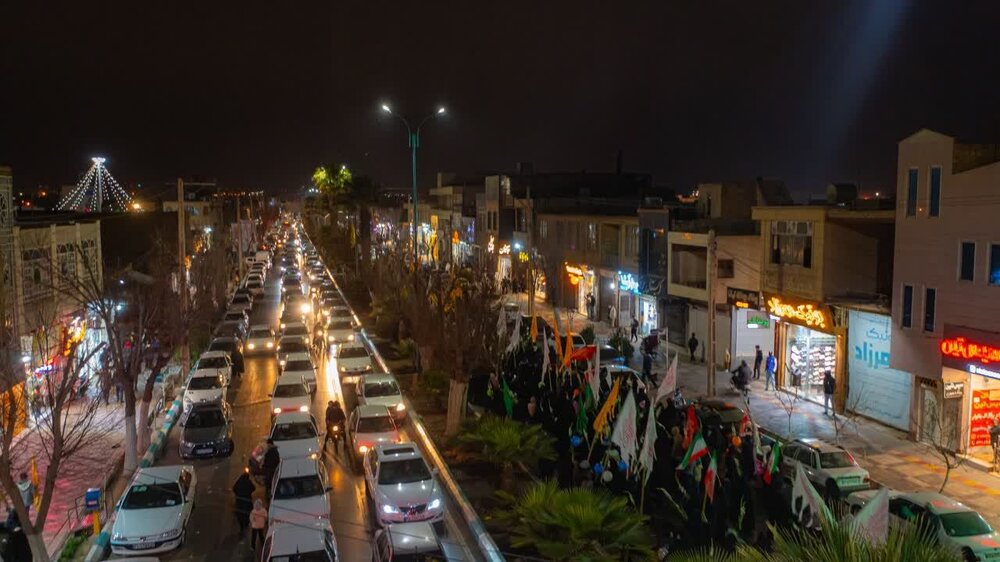 کاروان منتظران ظهور در شب نیمه شعبان دارالعباده+ عکس