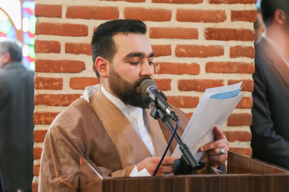 طلاب اردبیلی، مفتخر به پوشیدن لباس مقدس روحانیت شدند