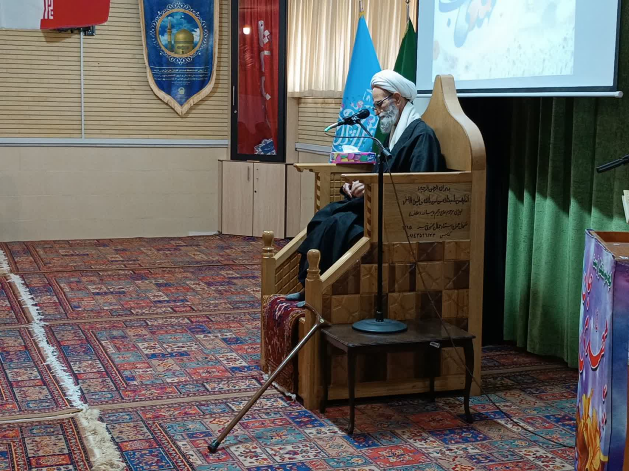 طلاب جامعه المصطفی مصداق کامل مهاجر الی اللّه هستند