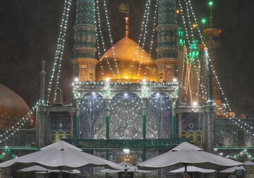 تصاویر/ حال و هوای برفی حرم مطهر حضرت معصومه (س)