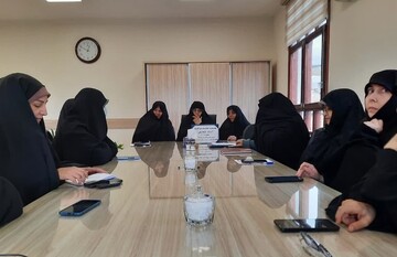 عدم حضور در انتخابات به ریشه انقلاب آسیب می‌رساند