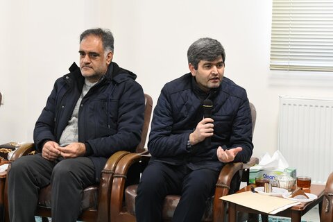 تصاویر/ نشست هم اندیشی نماینده ولی فقیه در آذربایجان غربی با جمعی از اساتید دانشگاه پیام نور