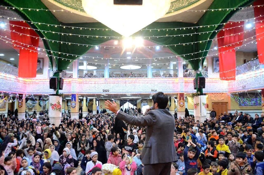 جشن میلاد امام زمان(عج) در امام زادگان و بقاع متبرکه استان زنجان