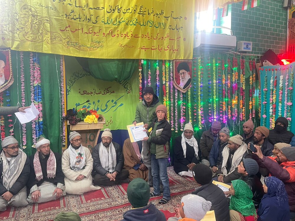 کارگل لداخ میں شب برات اور منجی عالم بشریت کی ولادت کی مناسبت سے محفل دعا و شب بیداری کا انعقاد