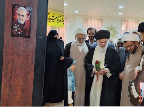 تصاویر/ دیدار آیت الله حسینی بوشهری با طلاب کنگانی